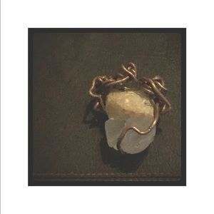 Quartz stone pendant copper